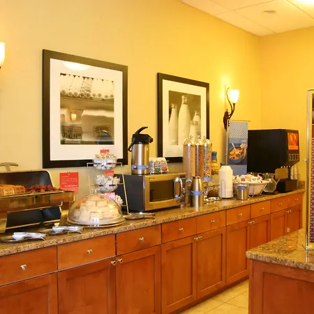 Hampton Inn & Suites Parker 